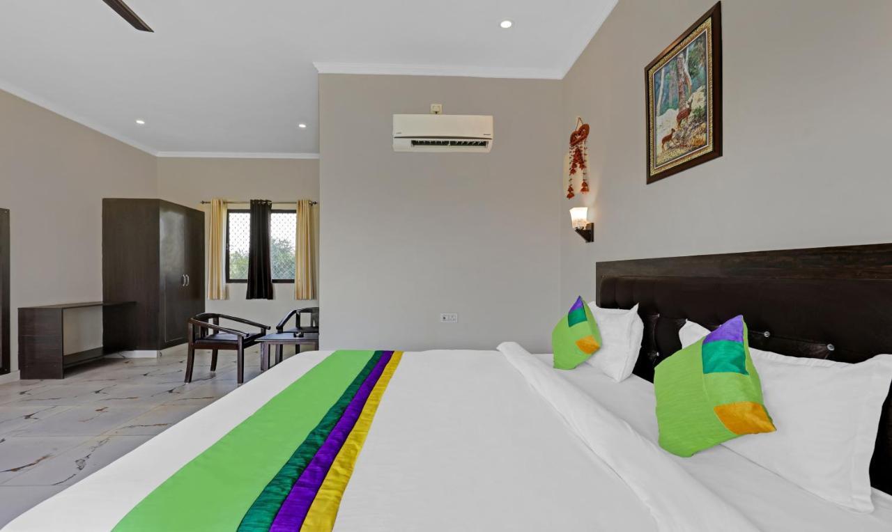 Treebo Kaira Resort With Pool View, 5 Km From Jim Corbett Jungle Safari Рамнаґар Екстер'єр фото
