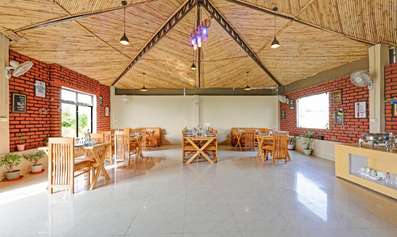 Treebo Kaira Resort With Pool View, 5 Km From Jim Corbett Jungle Safari Рамнаґар Екстер'єр фото
